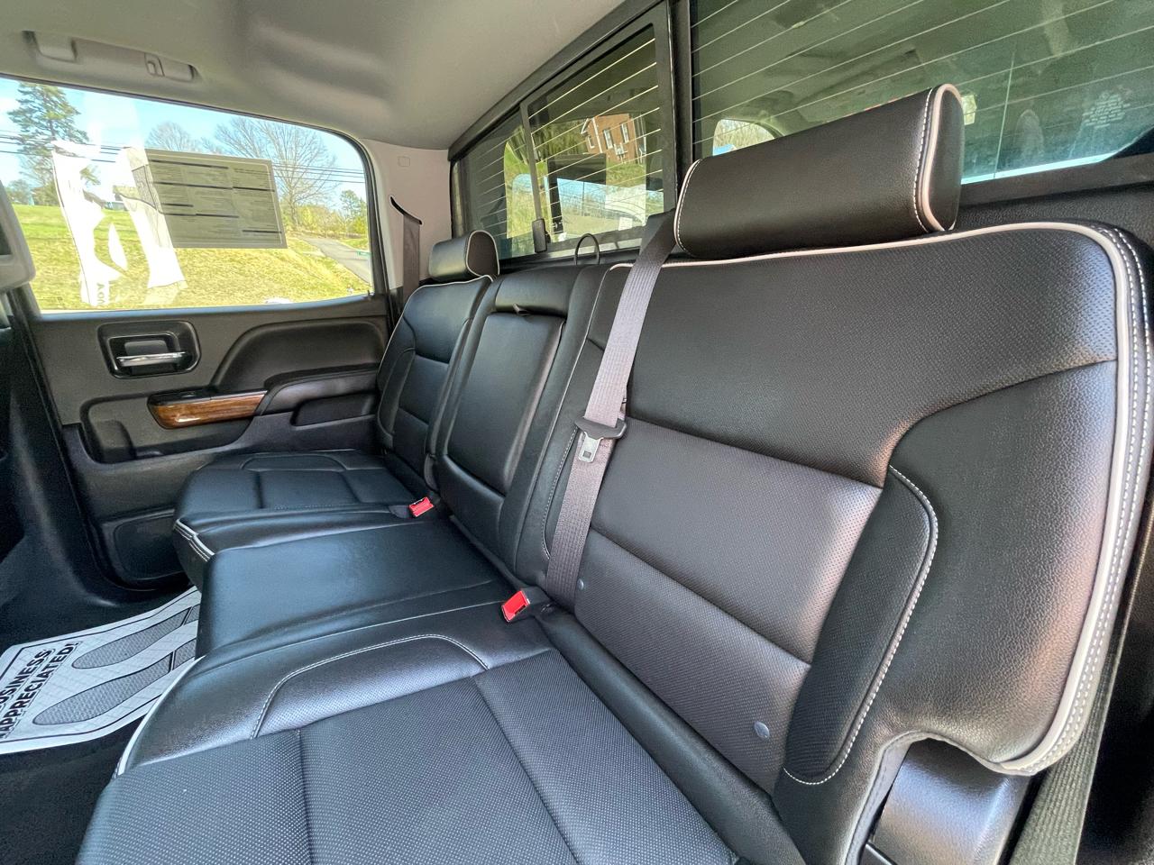 Chevrolet Silverado 1500 High Country Crew Cab Long Box 4WD 2018