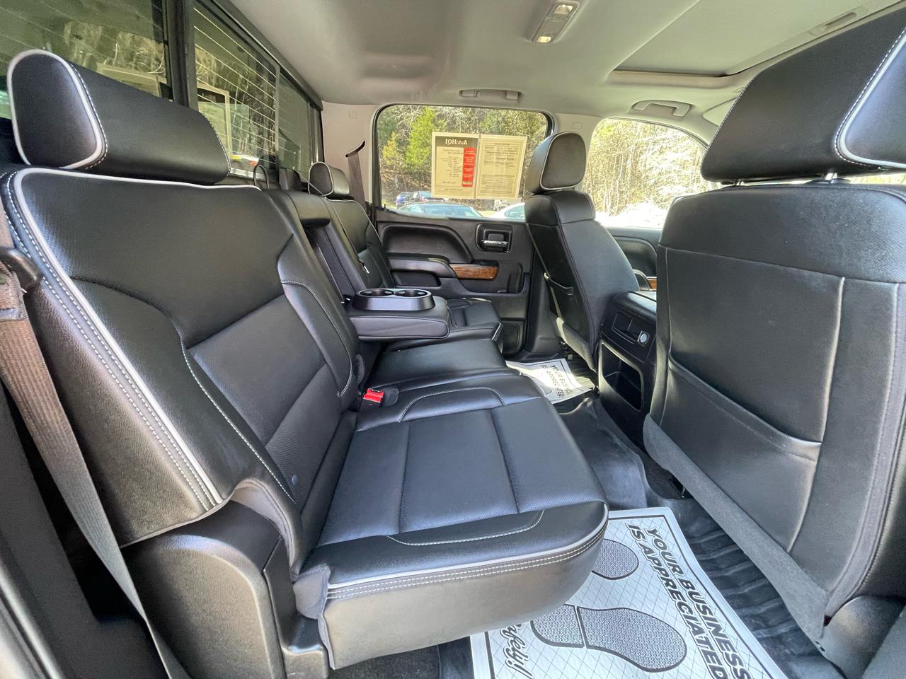 Chevrolet Silverado 1500 High Country Crew Cab Long Box 4WD 2018