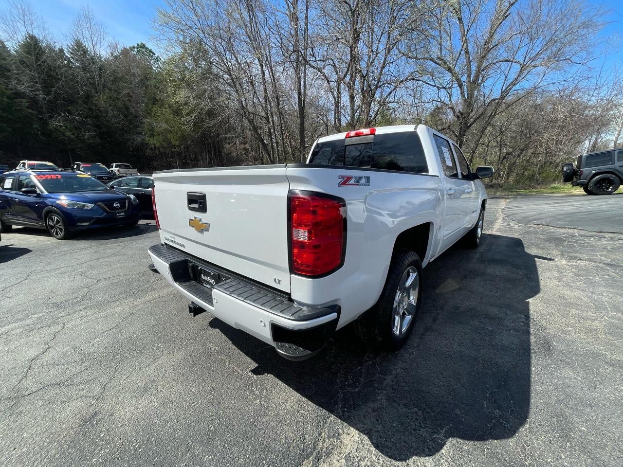 Chevrolet Silverado 1500 LT Crew Cab 4WD 2017