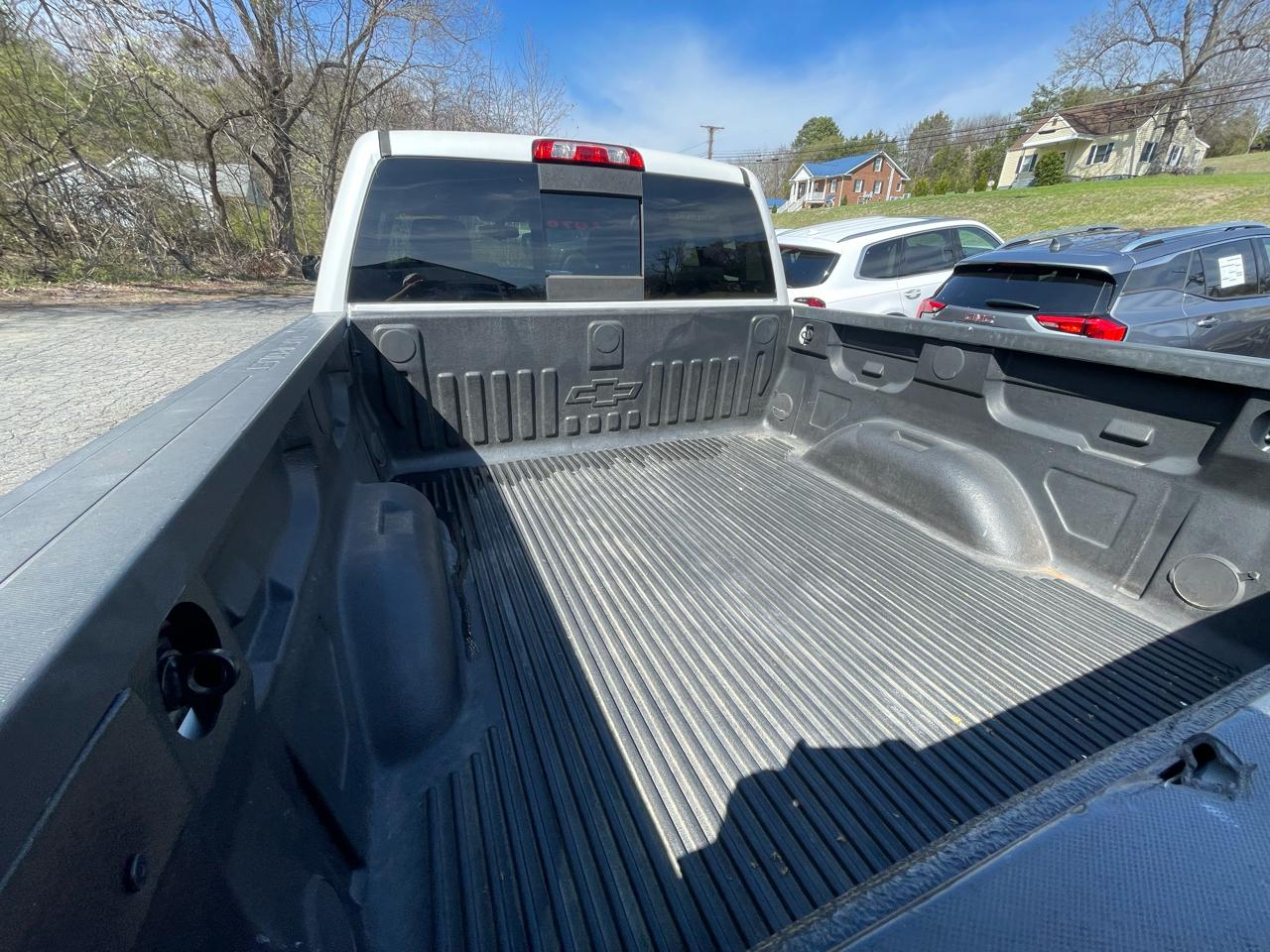 Chevrolet Silverado 1500 LT Crew Cab 4WD 2017