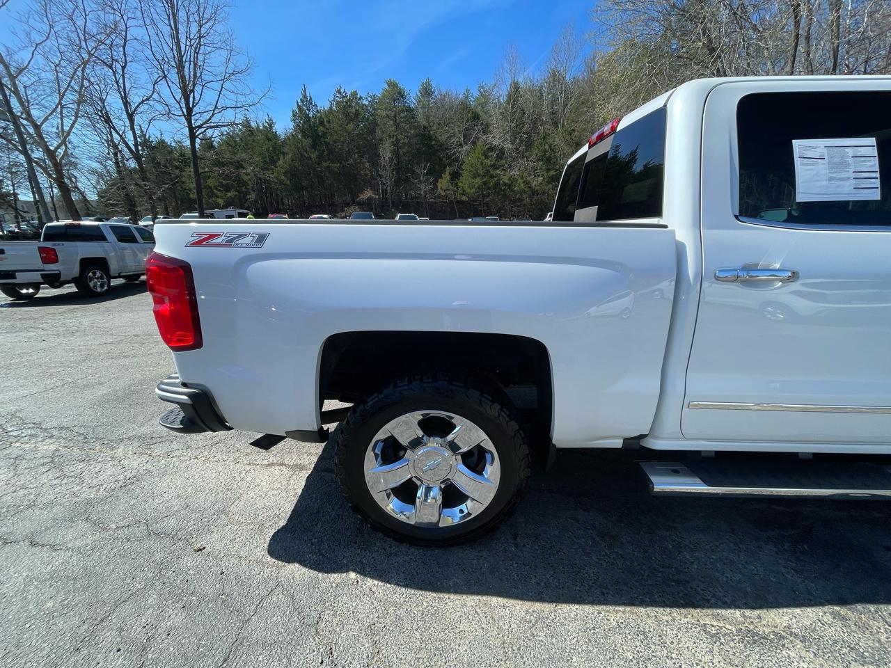 Chevrolet Silverado 1500 LTZ Crew Cab 4WD 2016