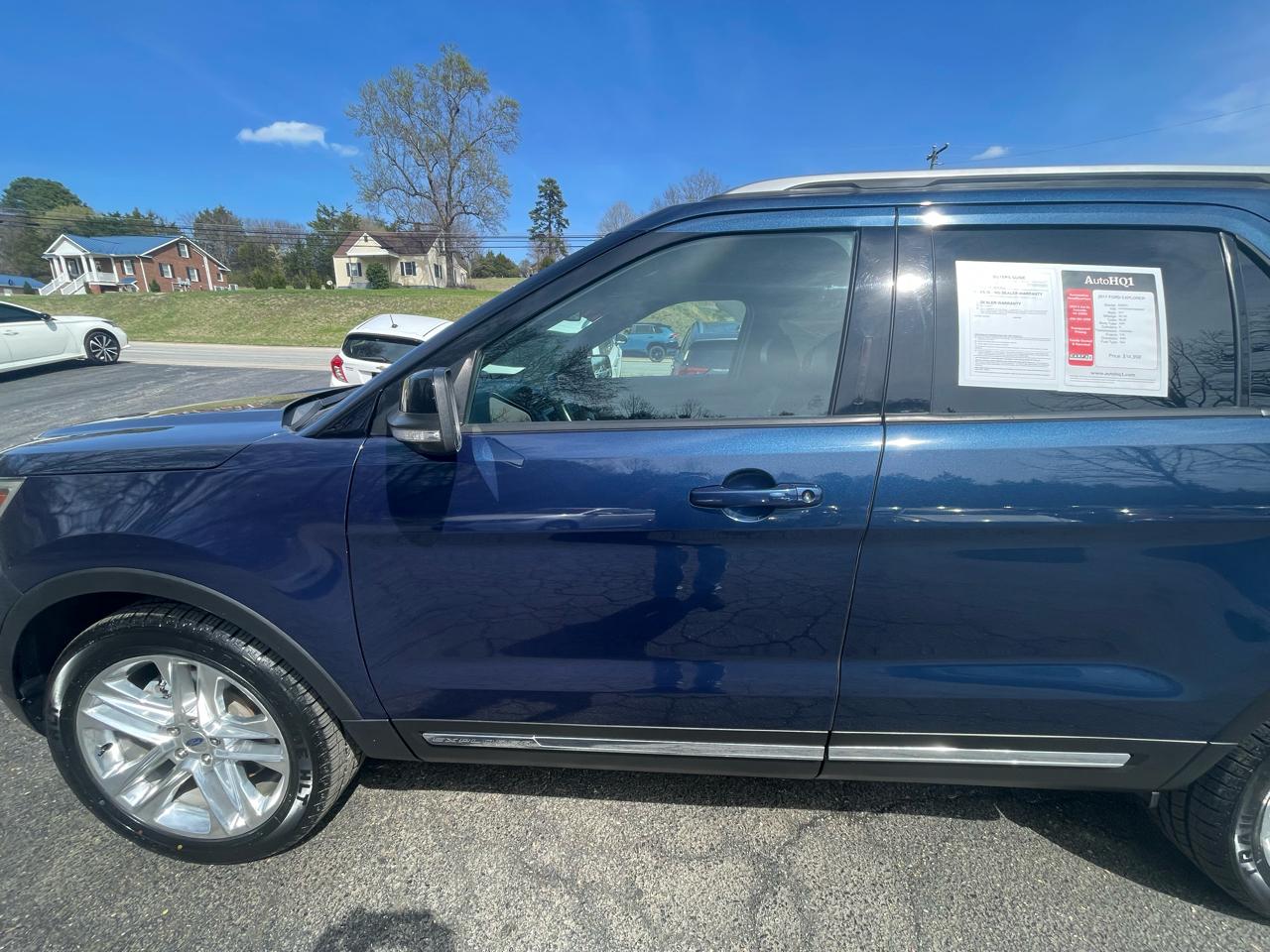 Ford Explorer XLT 4WD 2017