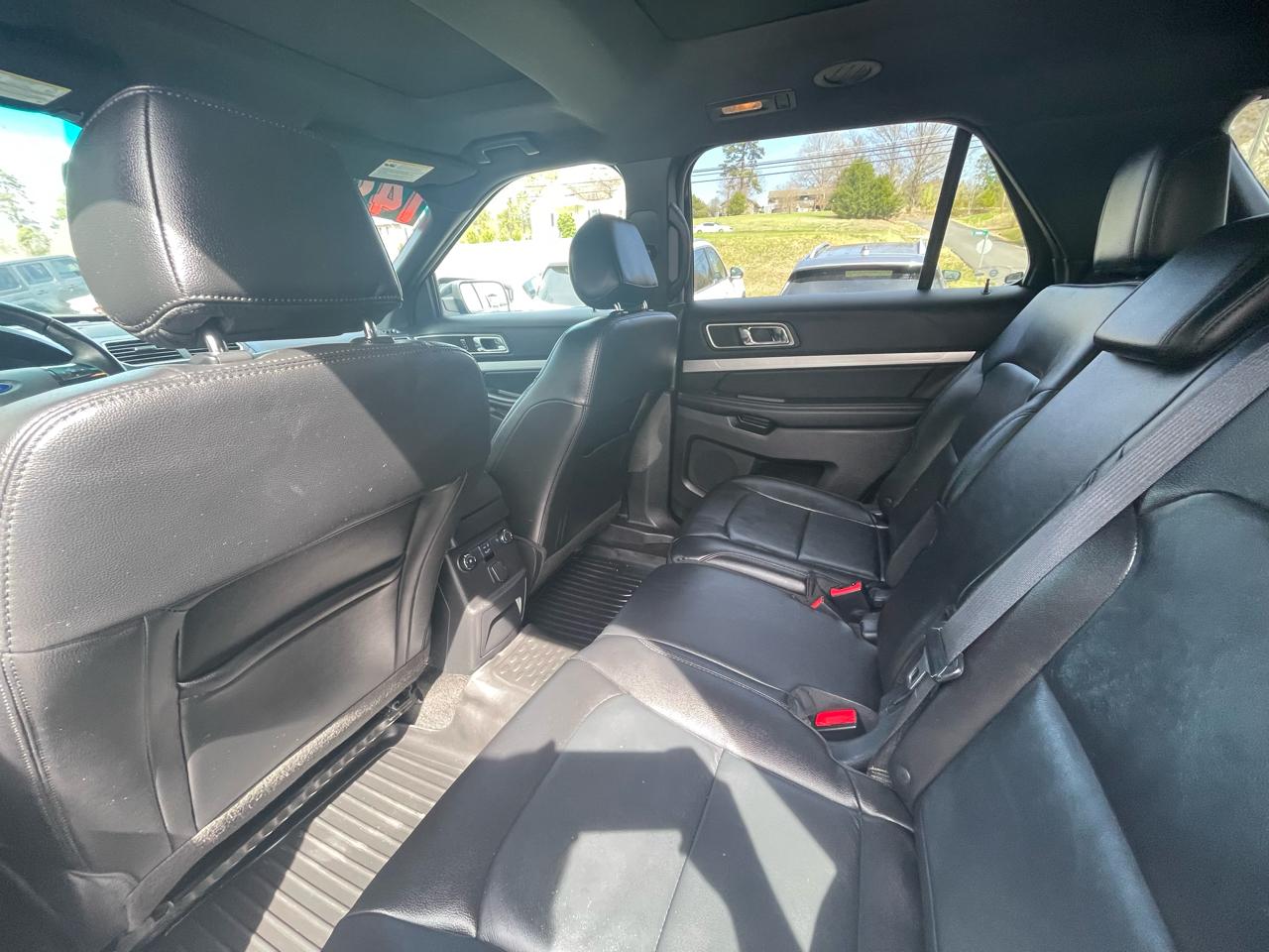 Ford Explorer XLT 4WD 2017