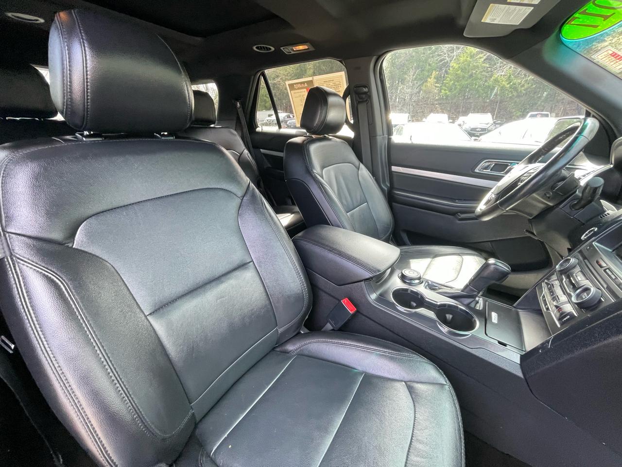 Ford Explorer XLT 4WD 2017