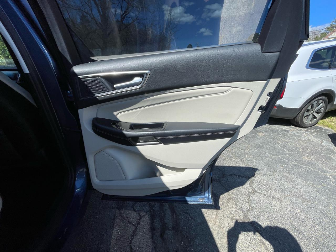 Ford Edge Titanium 2019