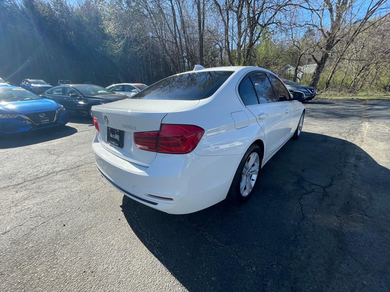 BMW 3-Series 330i xDrive SULEV Sedan 2018