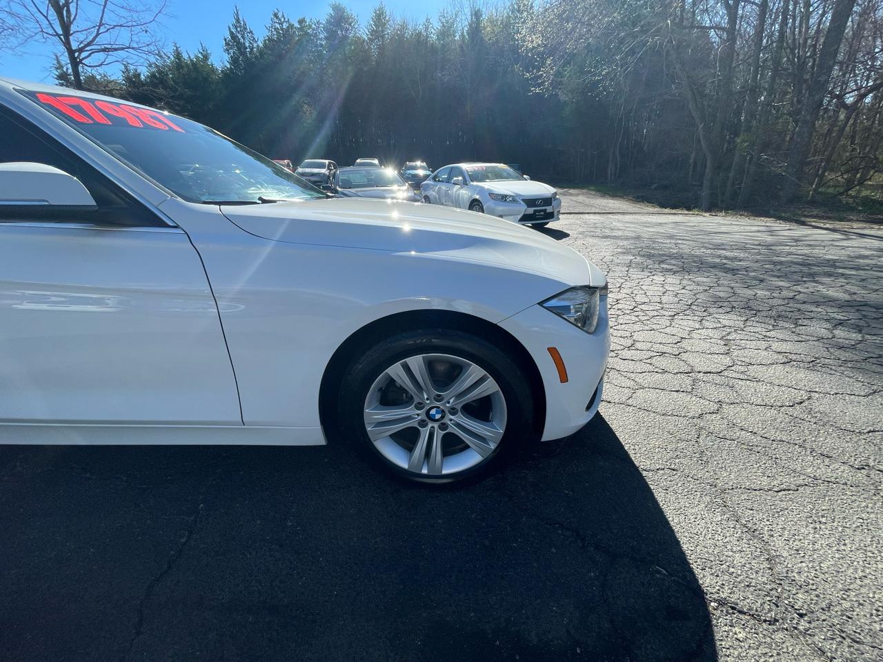 BMW 3-Series 330i xDrive SULEV Sedan 2018