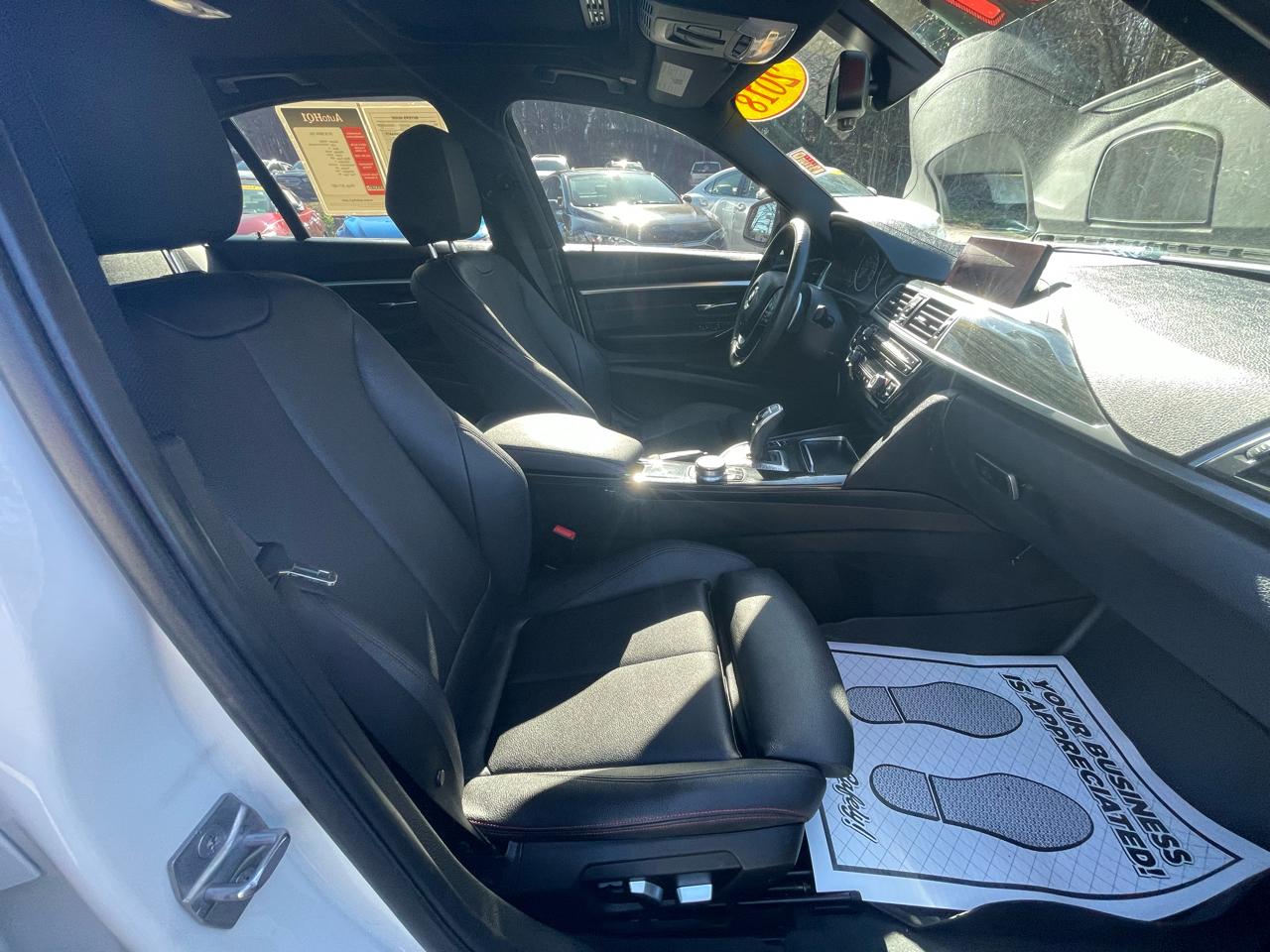 BMW 3-Series 330i xDrive SULEV Sedan 2018