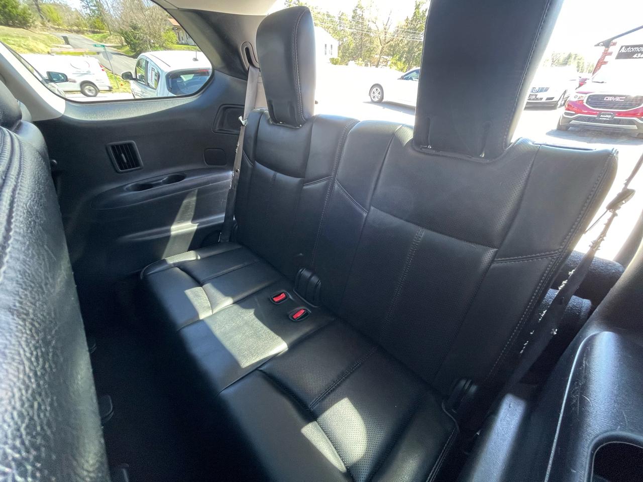 Nissan Pathfinder Platinum 4WD 2016