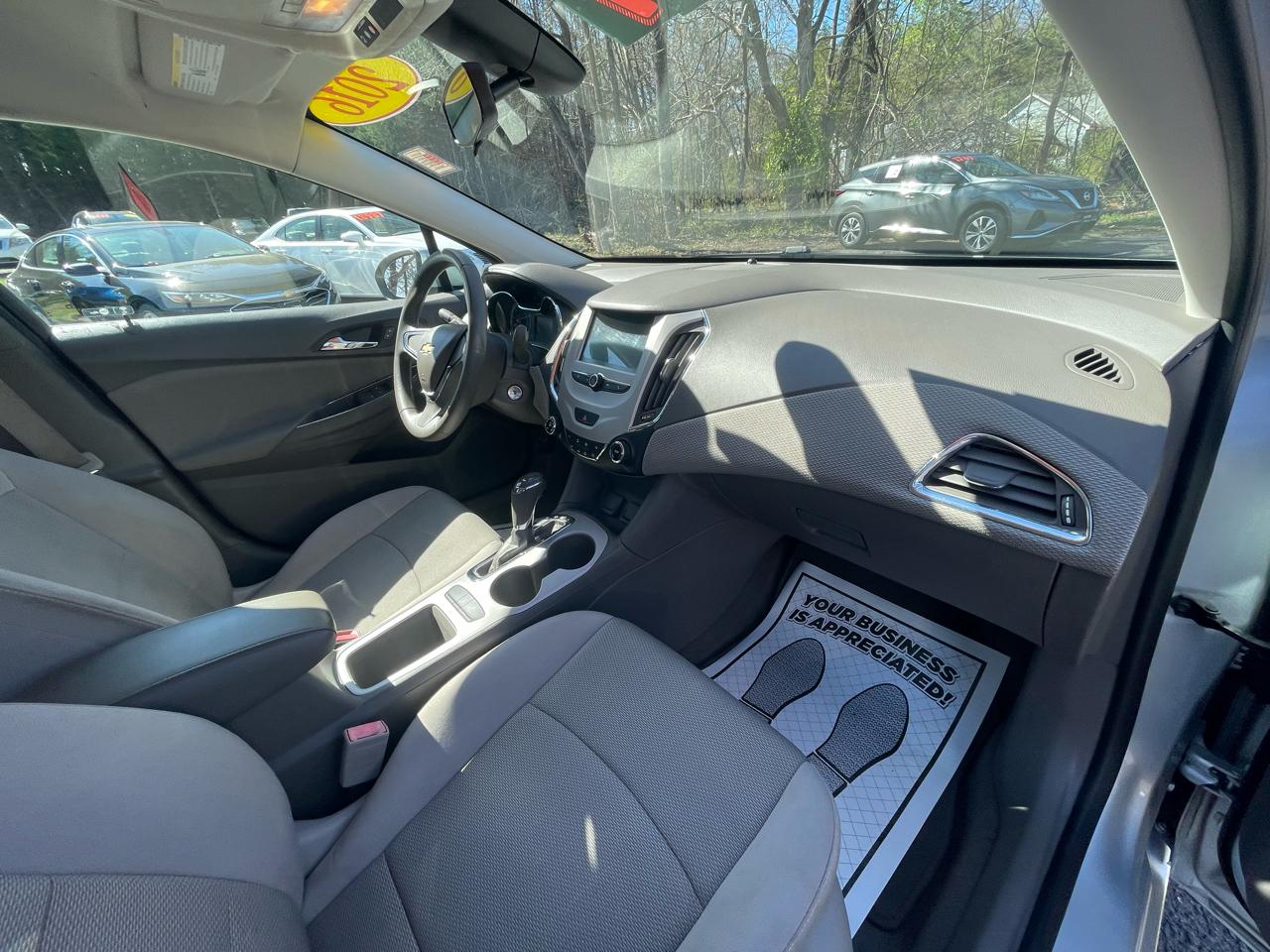 Chevrolet Cruze LS Auto 2016