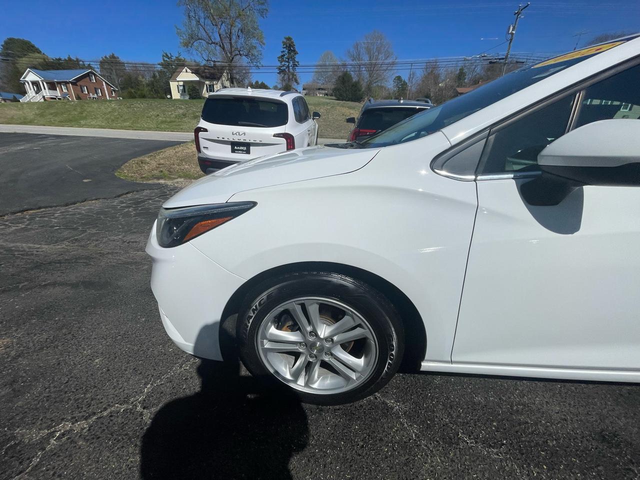 Chevrolet Cruze LT Auto 2018