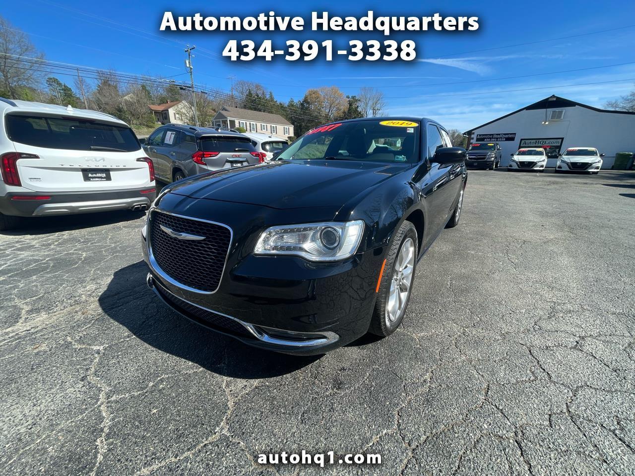 2019 Chrysler 300 Touring AWD