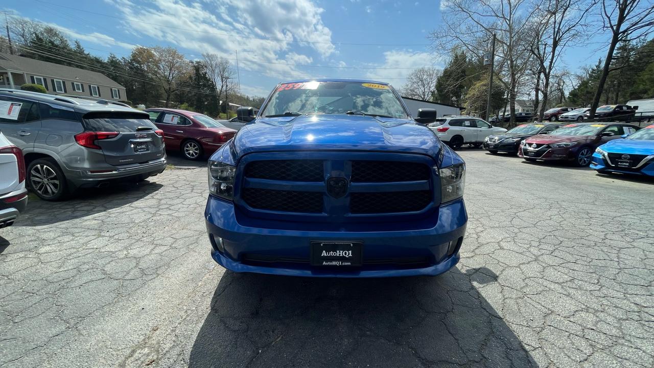 RAM 1500 Classic Tradesman Quad Cab 4WD 2019