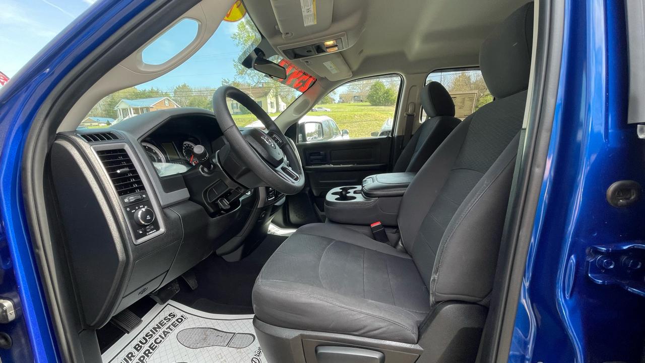 RAM 1500 Classic Tradesman Quad Cab 4WD 2019