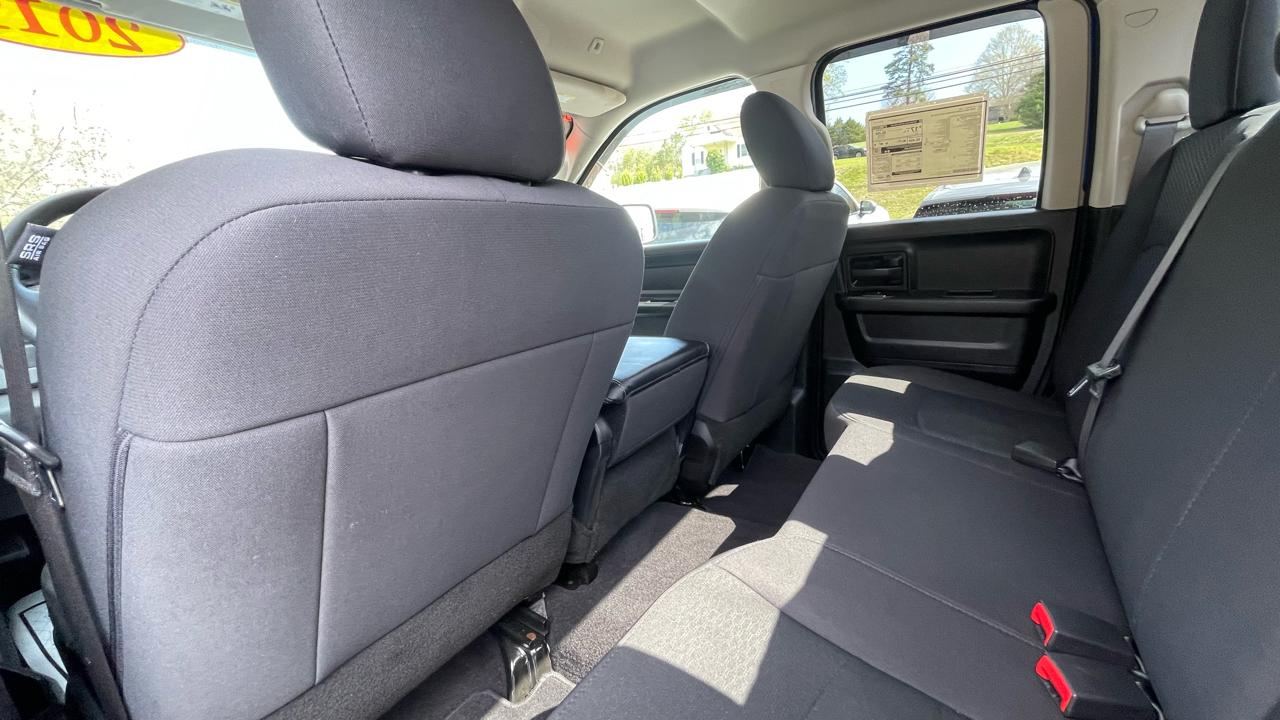 RAM 1500 Classic Tradesman Quad Cab 4WD 2019