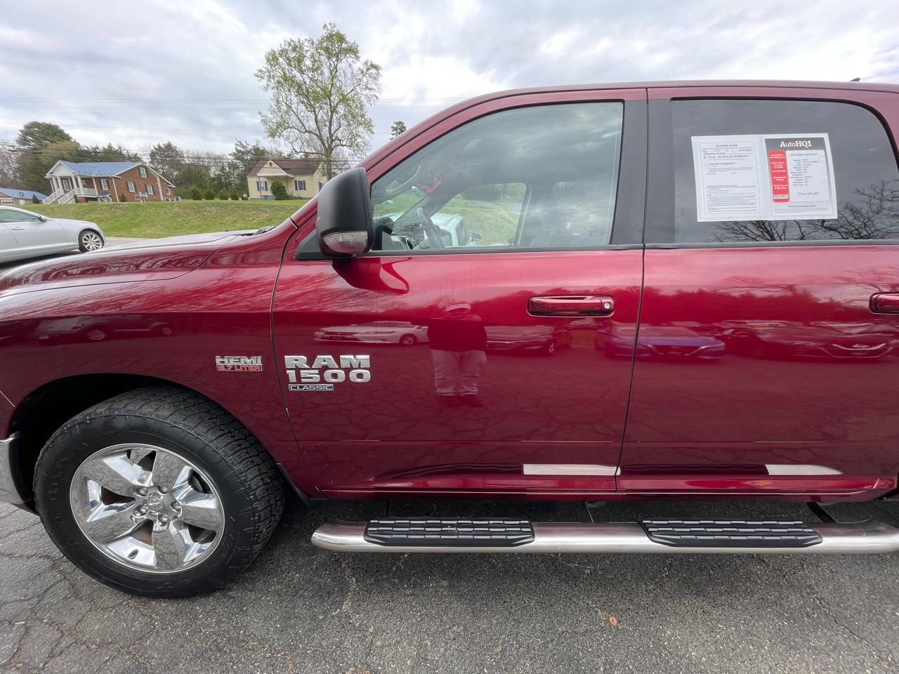 RAM 1500 Classic Big Horn 4x4 Crew Cab 5'7" Box 2019