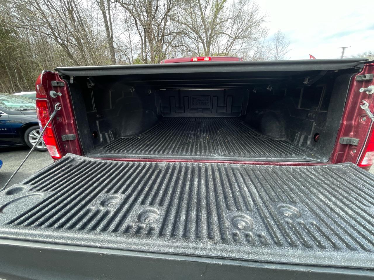 RAM 1500 Classic Big Horn 4x4 Crew Cab 5'7" Box 2019