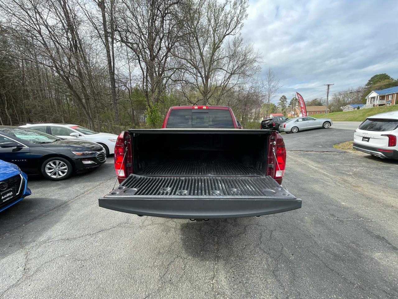 RAM 1500 Classic Big Horn 4x4 Crew Cab 5'7" Box 2019