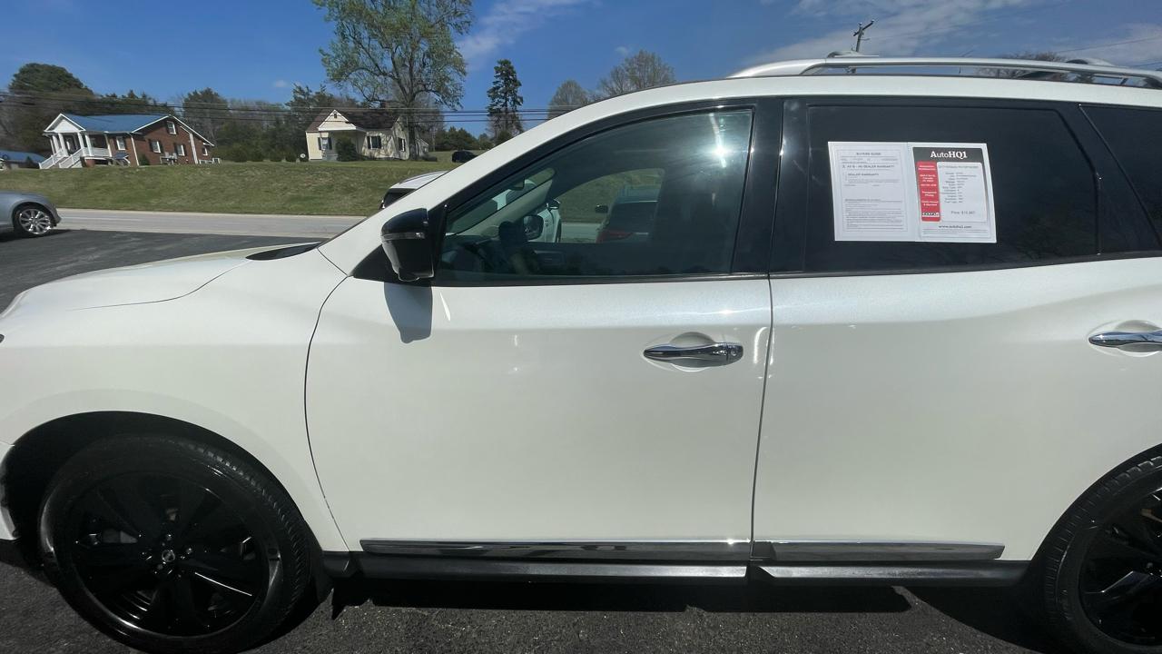 Nissan Pathfinder Platinum 4WD 2017