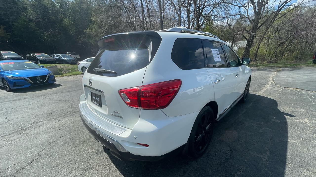 Nissan Pathfinder Platinum 4WD 2017