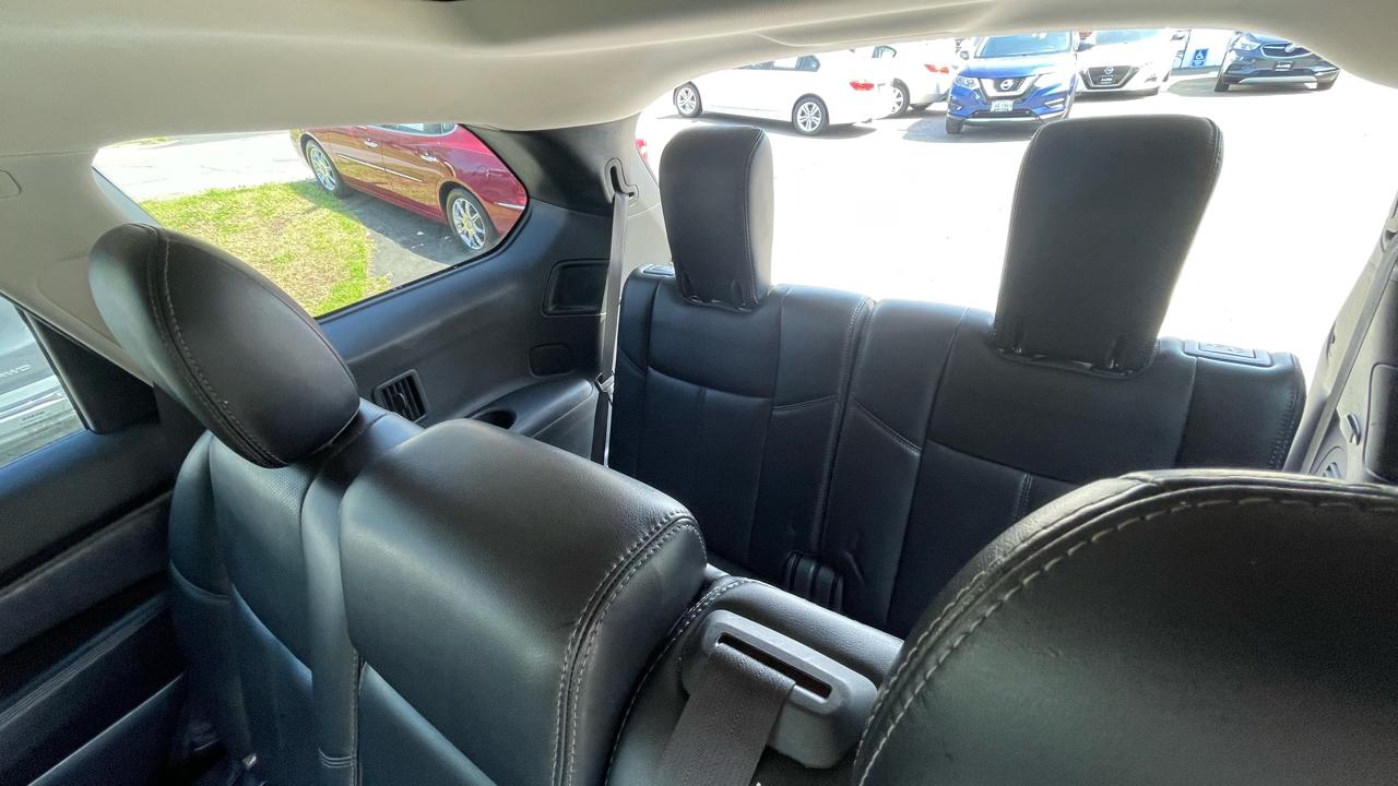 Nissan Pathfinder Platinum 4WD 2017