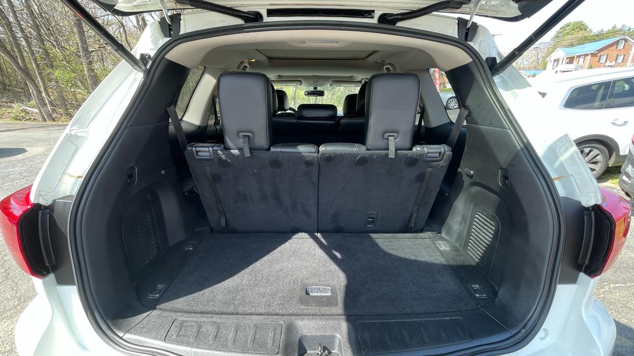 Nissan Pathfinder Platinum 4WD 2017