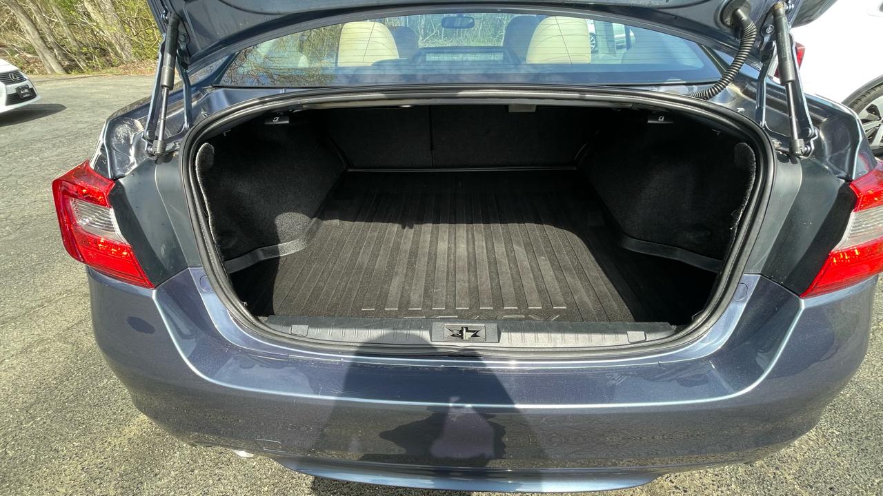 Subaru Legacy 2.5i Limited 2015