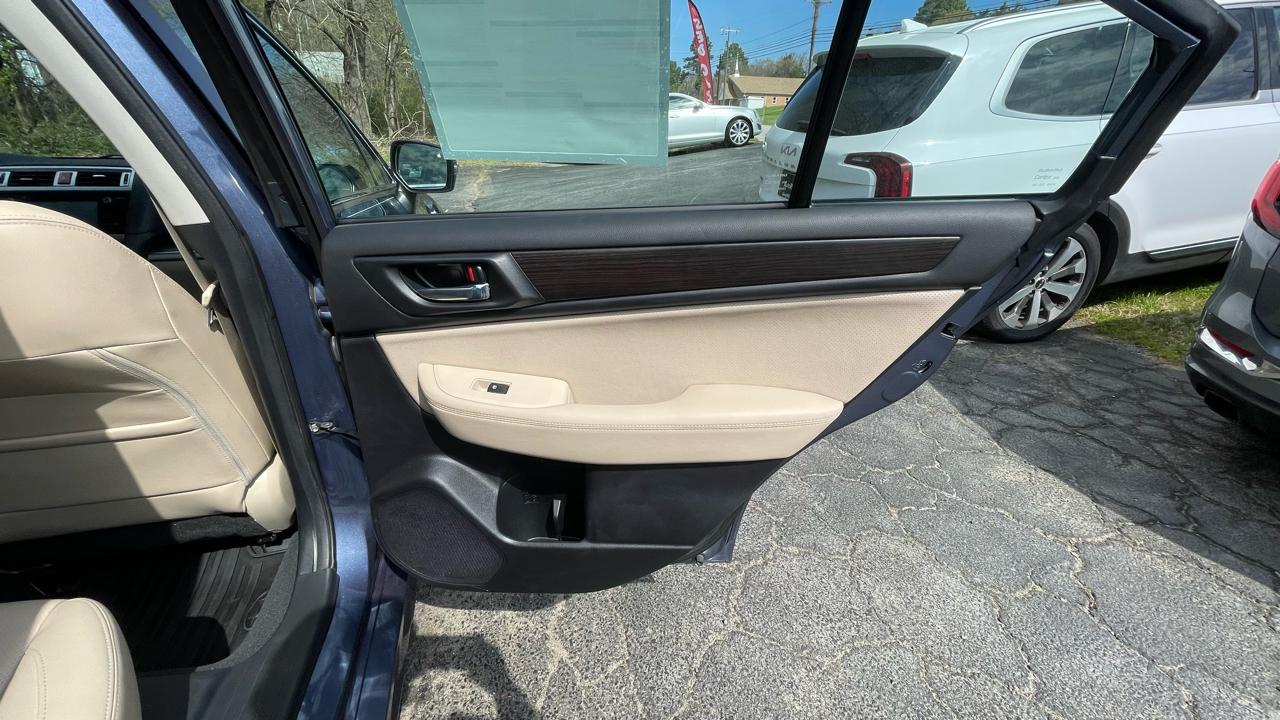 Subaru Legacy 2.5i Limited 2015