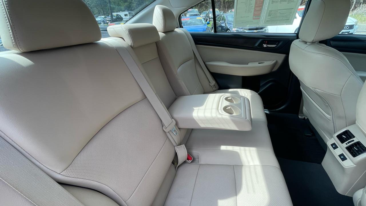 Subaru Legacy 2.5i Limited 2015