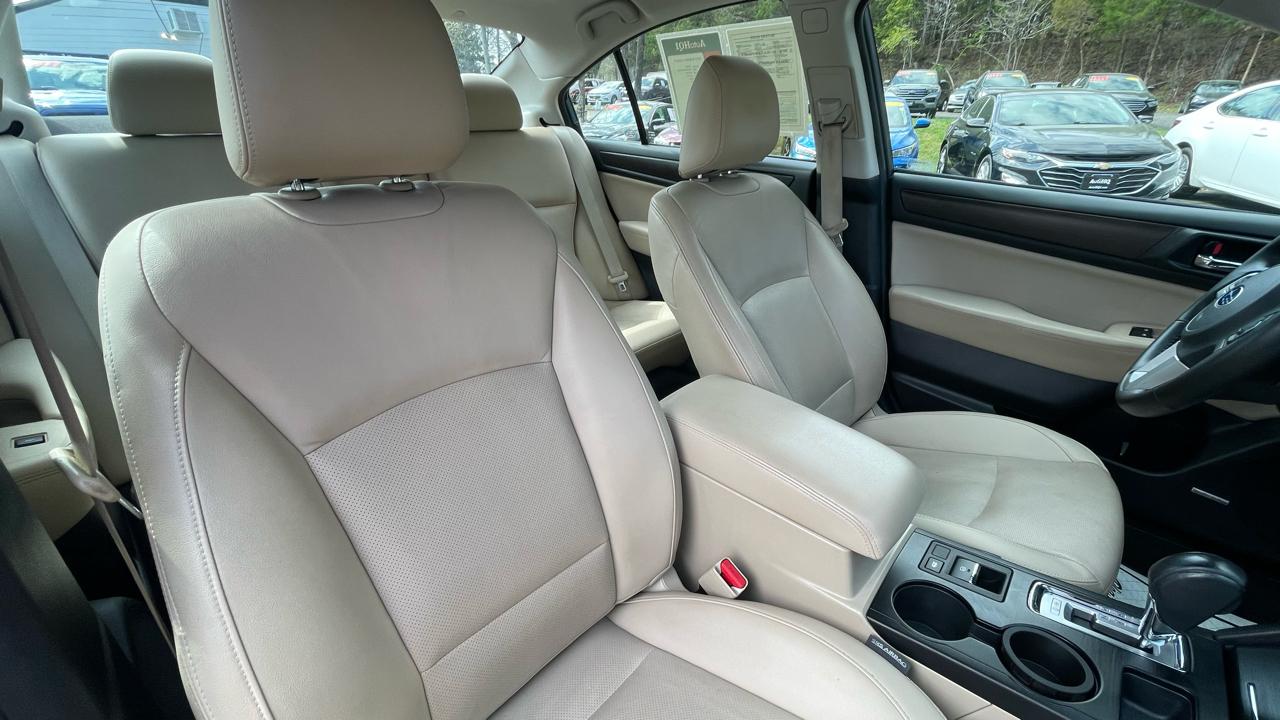 Subaru Legacy 2.5i Limited 2015