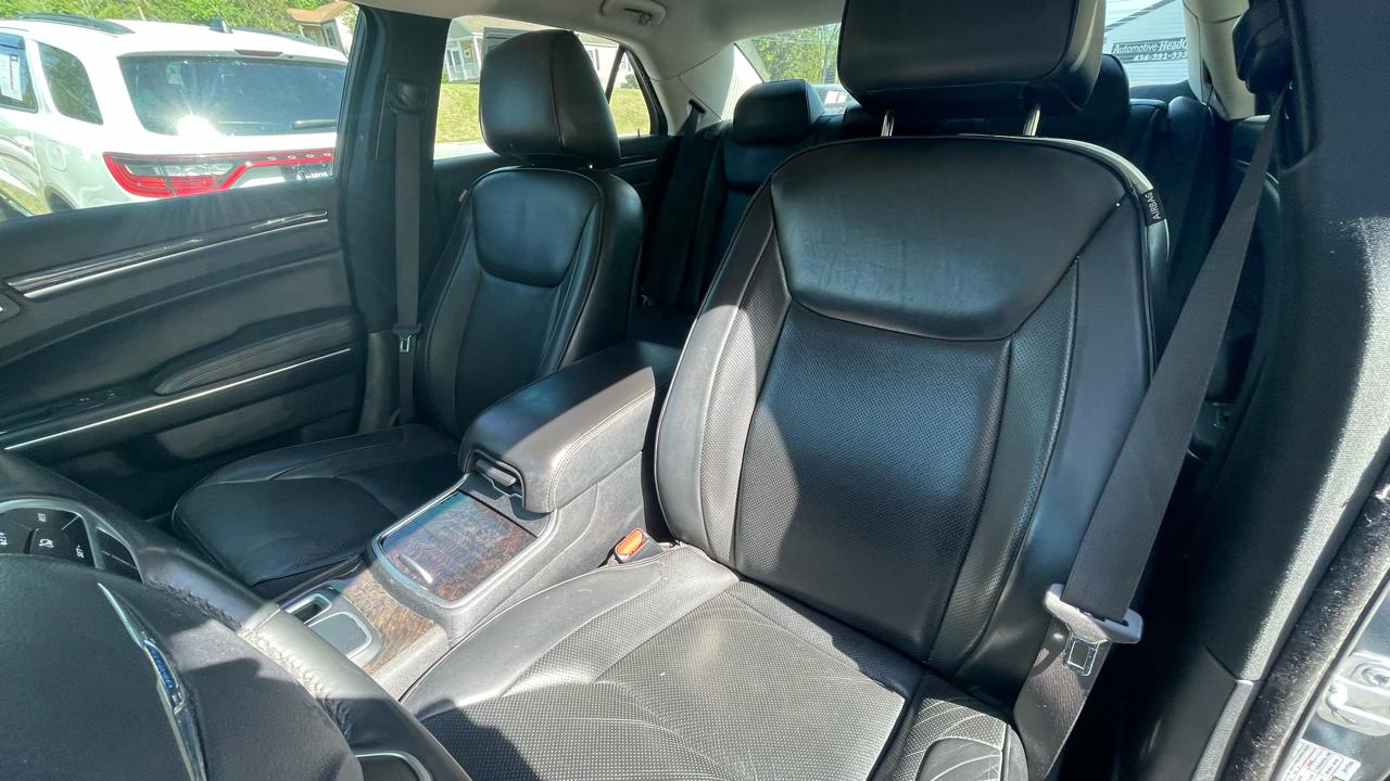 Chrysler 300 Limited AWD 2018