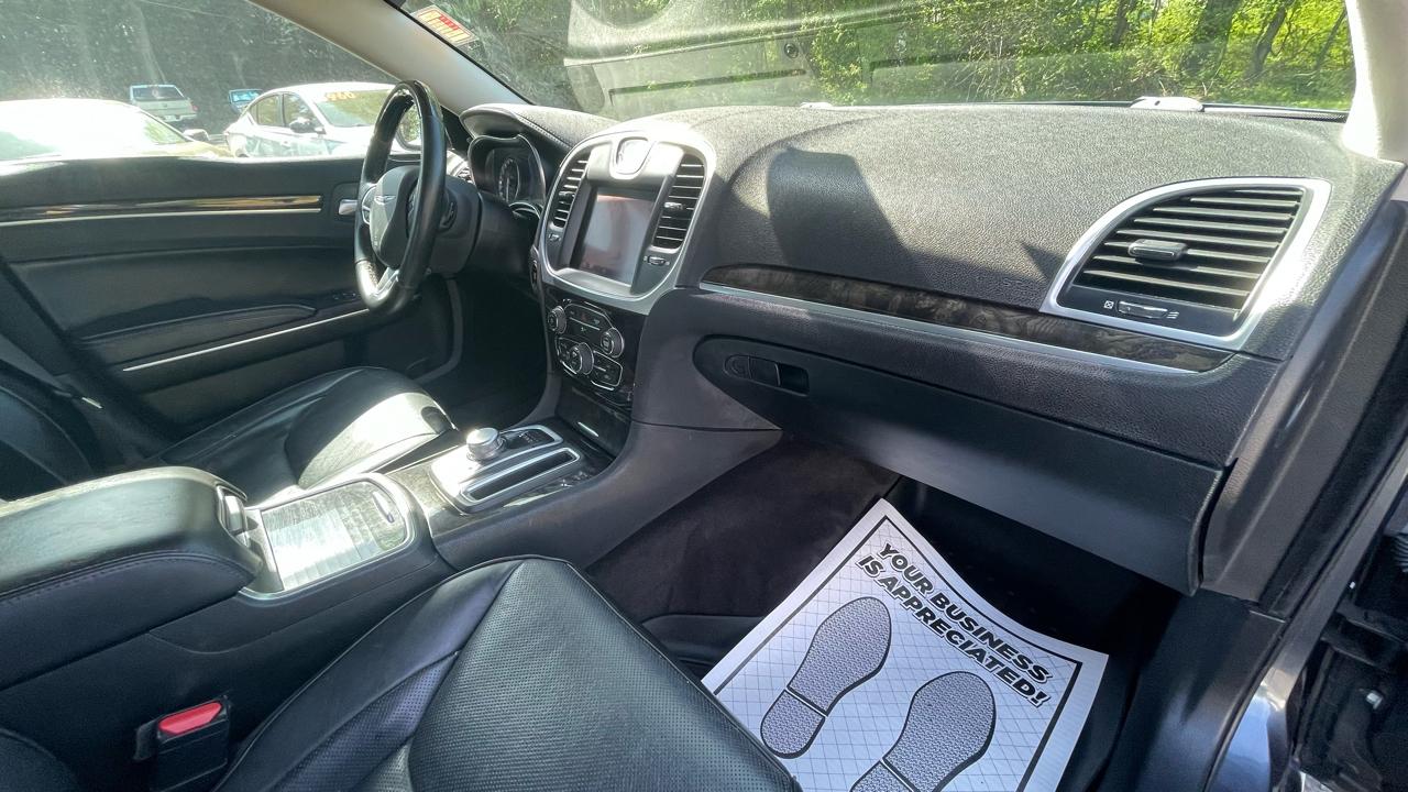 Chrysler 300 Limited AWD 2018