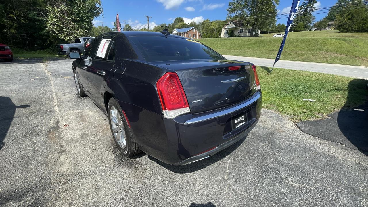 Chrysler 300 Limited AWD 2018