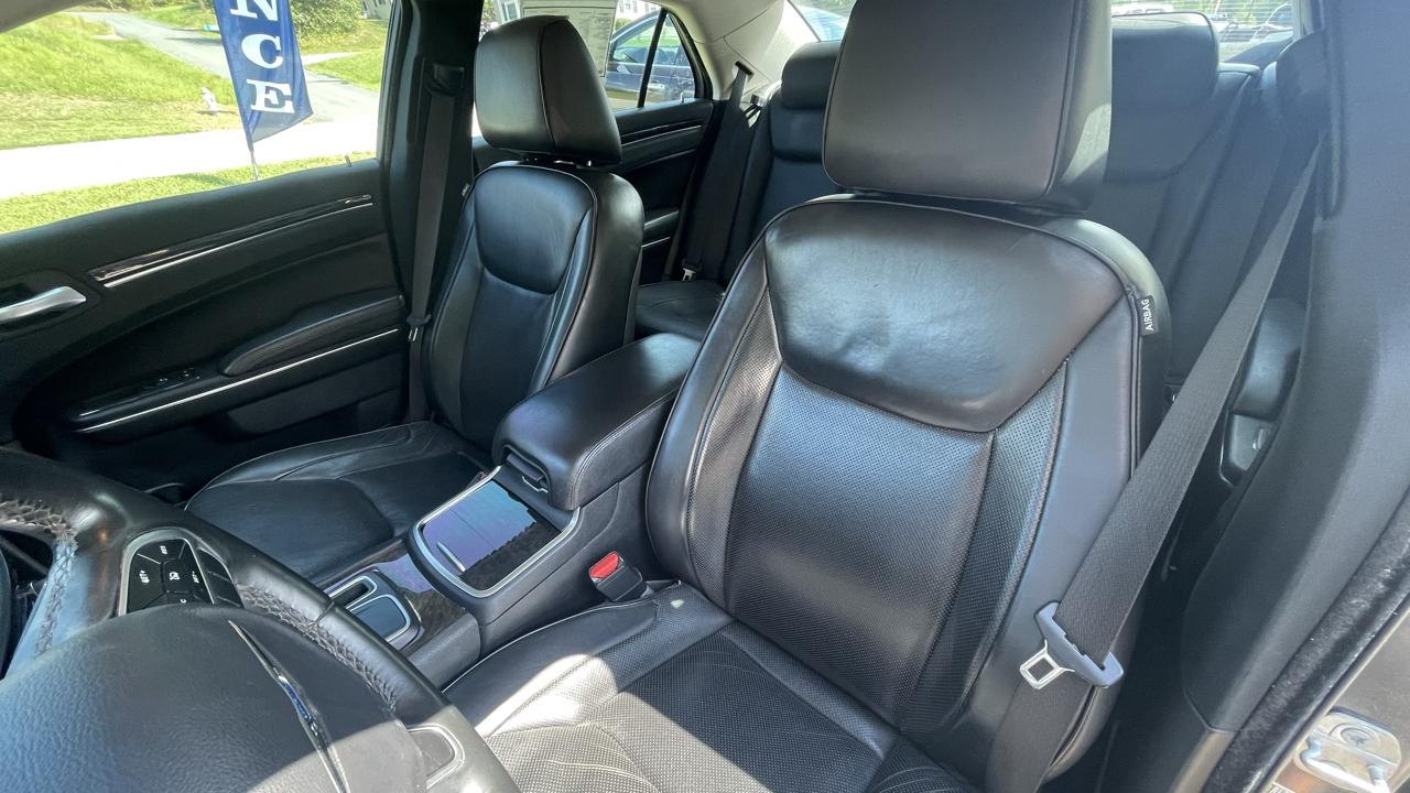 Chrysler 300 Limited AWD 2018