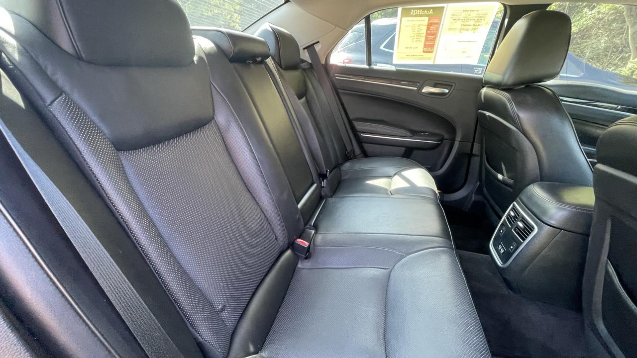 Chrysler 300 Limited AWD 2018
