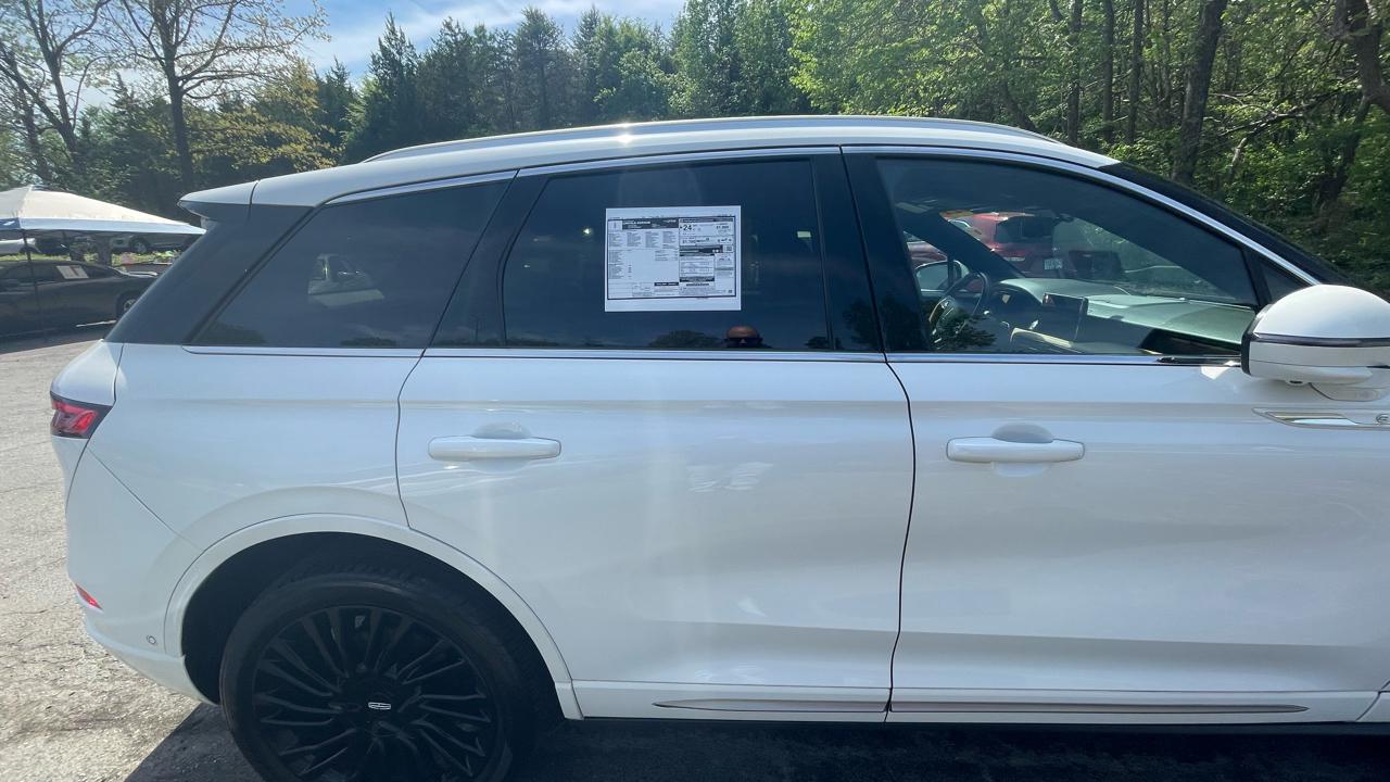 Lincoln Corsair Reserve AWD 2021