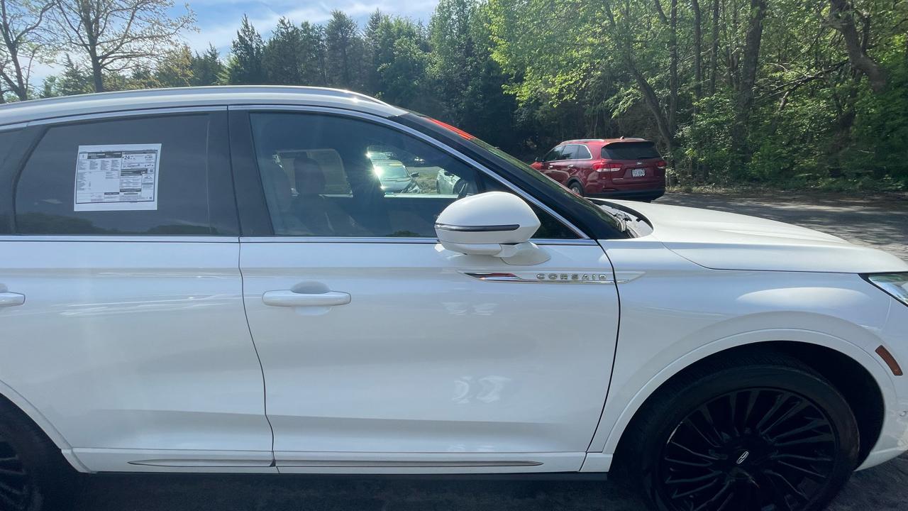 Lincoln Corsair Reserve AWD 2021