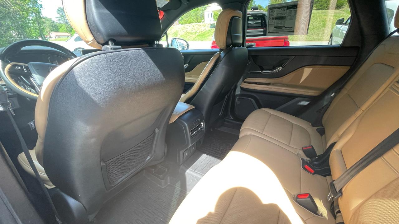 Lincoln Corsair Reserve AWD 2021