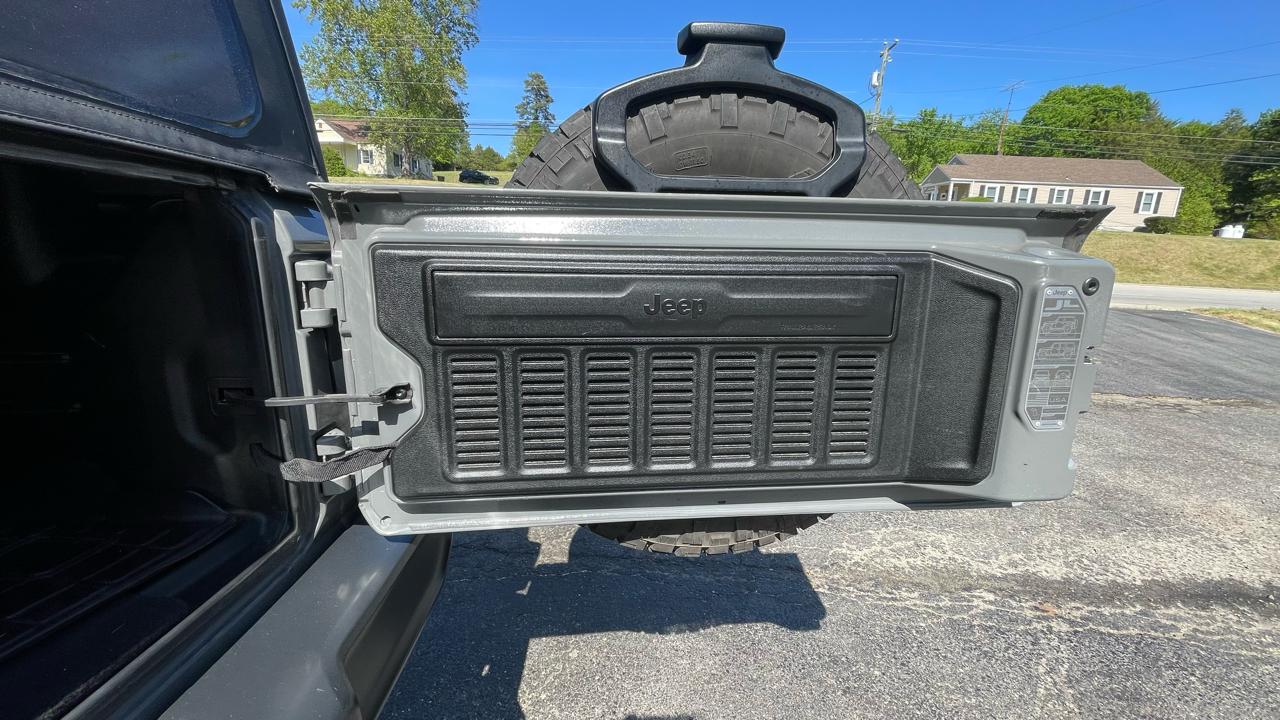 Jeep Wrangler Unlimited Sahara 2018