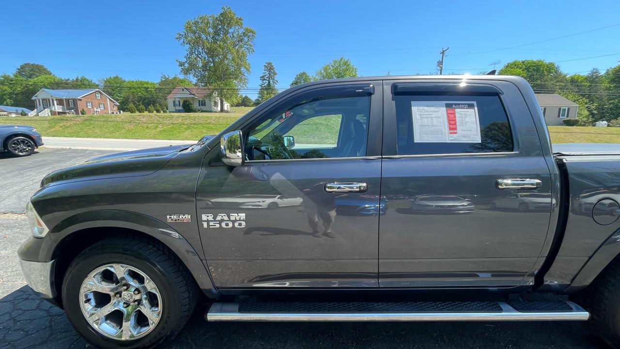 RAM 1500 Laramie Crew Cab SWB 4WD 2016