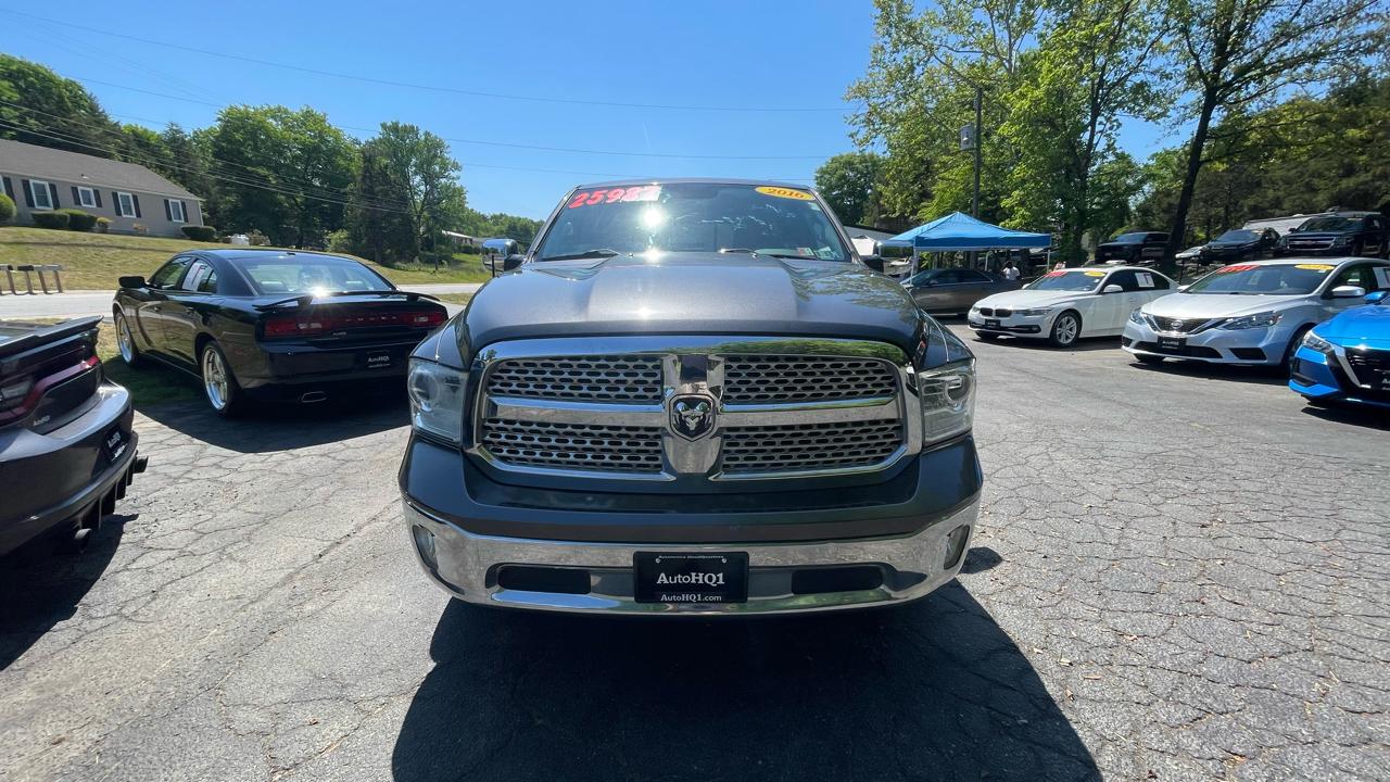RAM 1500 Laramie Crew Cab SWB 4WD 2016