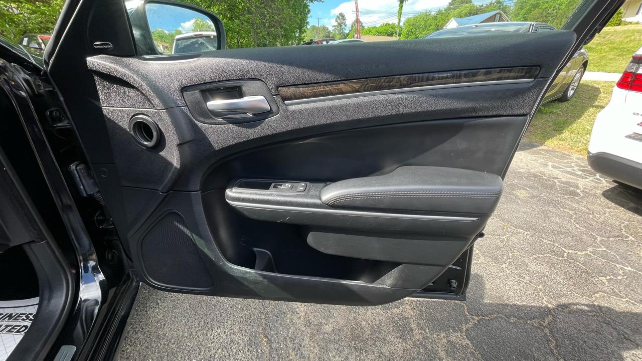 Chrysler 300 C RWD 2015