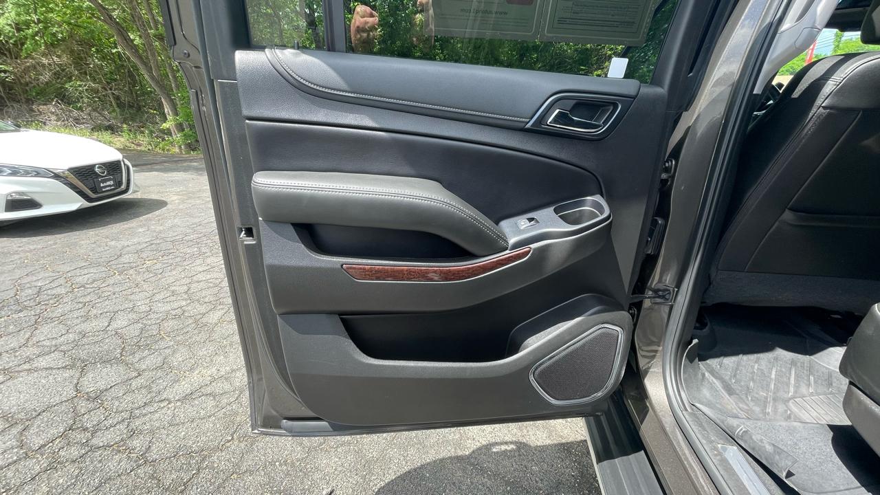 GMC Yukon XL SLT Standard Edition 4WD 2019