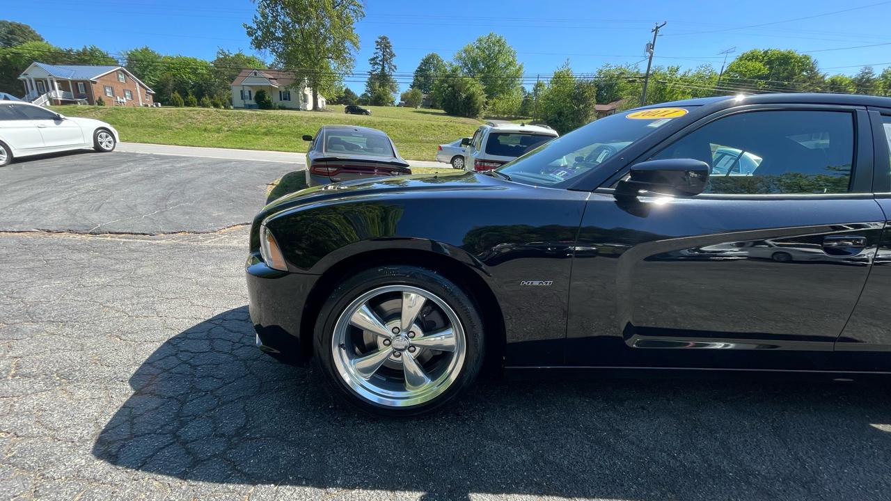 Dodge Charger R/T 2011