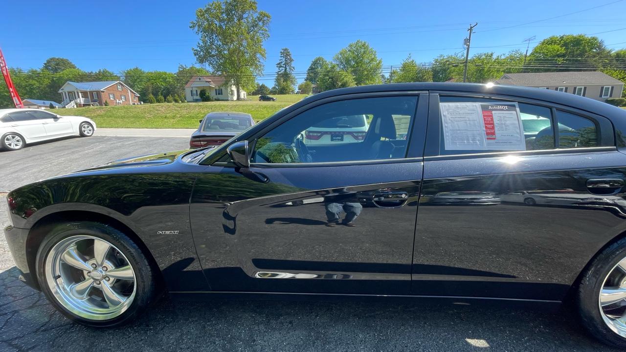 Dodge Charger R/T 2011