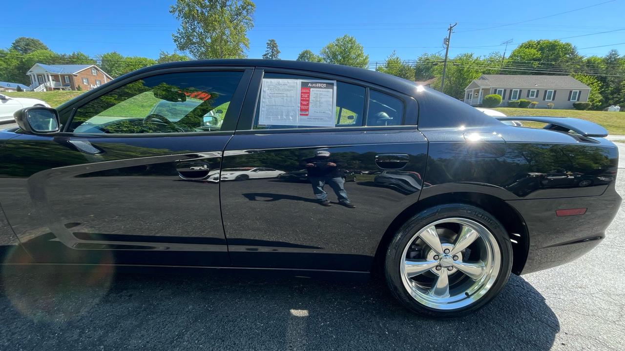 Dodge Charger R/T 2011