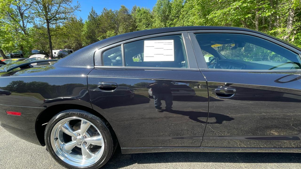 Dodge Charger R/T 2011