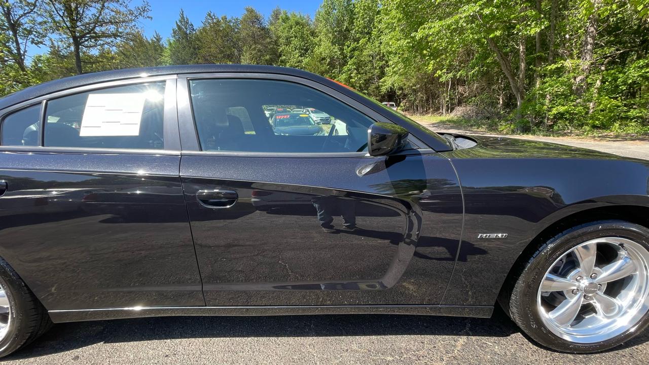 Dodge Charger R/T 2011