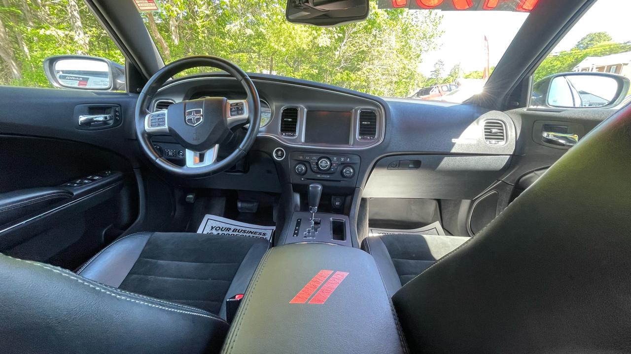 Dodge Charger R/T 2011