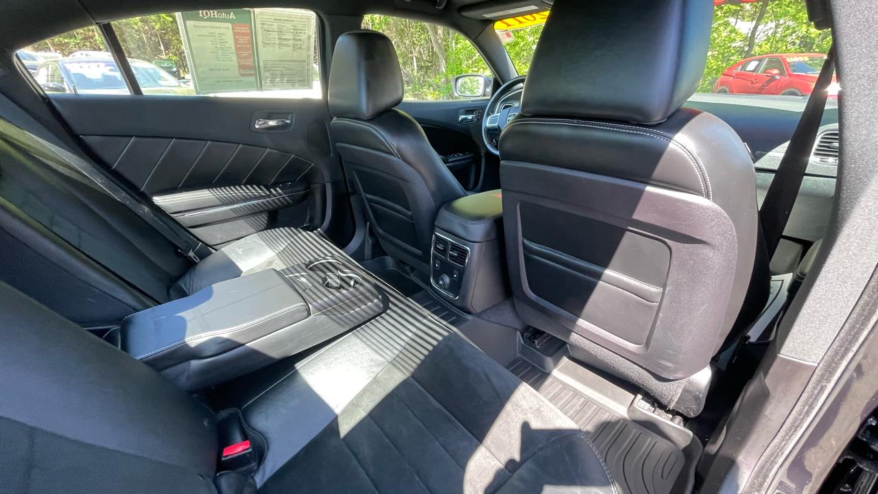 Dodge Charger R/T 2011